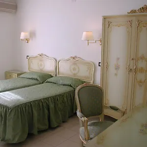 Hotel Royal ***