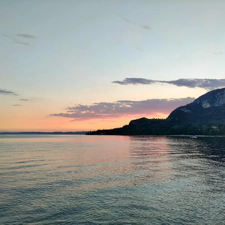 Hotel Tre Corone Garda  3*, Garda (Verona)
